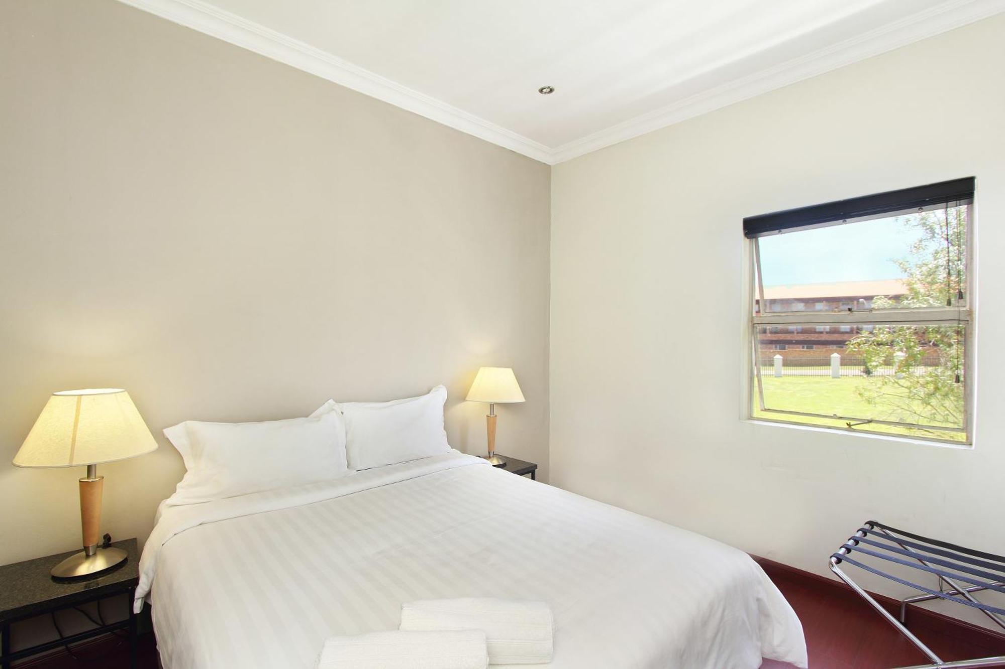 Vetho 2 Apartments Or Tambo Airport Kempton Park Zimmer foto